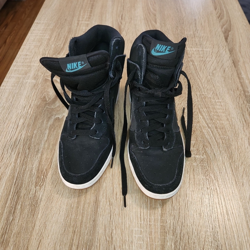 Nike Dunk Sky Hi Essential Black Gum women's sneakers